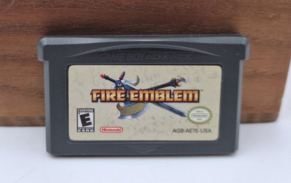 Notre exemplaire : Fire Emblem, cartouche américaine